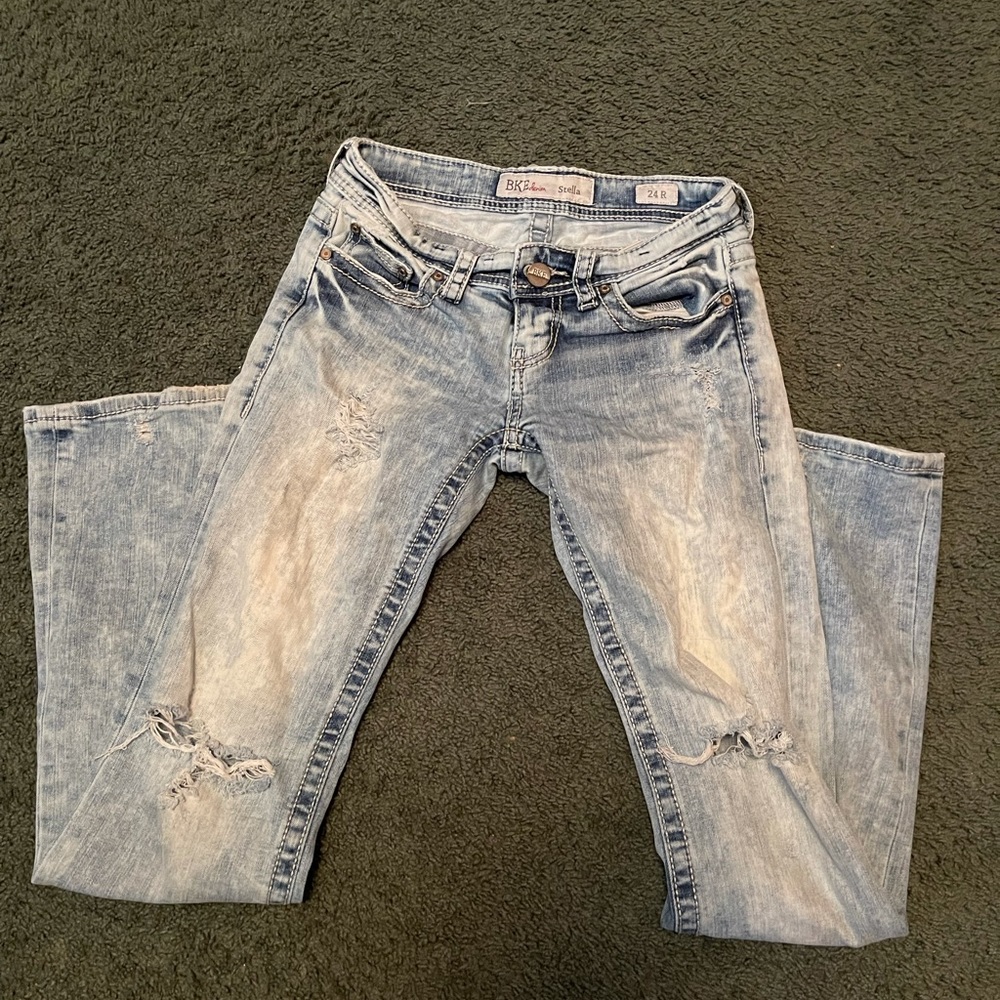 BKE distressed jeans